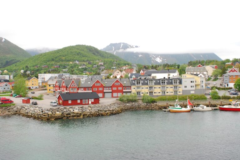 Discovering Hidden Gems: Scandinavian Coastal Towns Off the Beaten Path